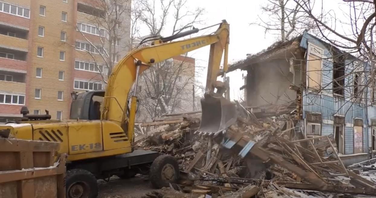 В Кирове снесли 35 аварийных домов