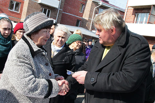 В городе Черемхово Иркутской области 112 семей получили новые квартиры в рамках реализации программы по переселению граждан из аварийного жилья
