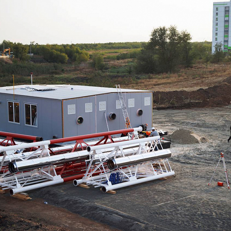 В Мариуполе под контролем ФРТ завершается строительство блочно-модульной котельной, которая обеспечит теплом жителей 8 корпусов нового жилого комплекса