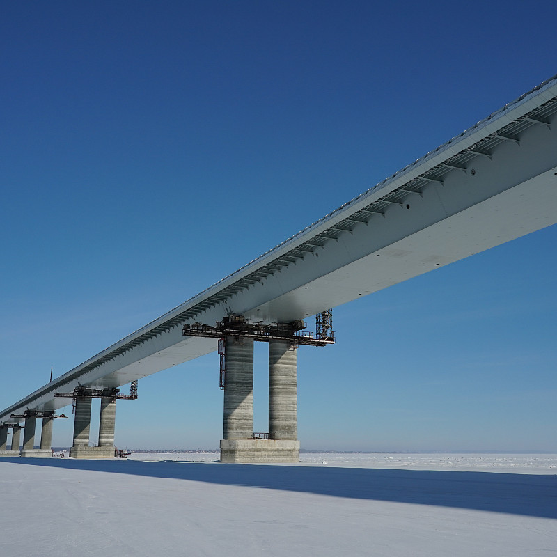 Завершена надвижка пролетного строения моста через Волгу на строящемся обходе Тольятти