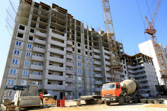 В городе Липецке ведется строительство многоквартирного дома, в который из аварийного жилищного фонда переедут более 350 семей