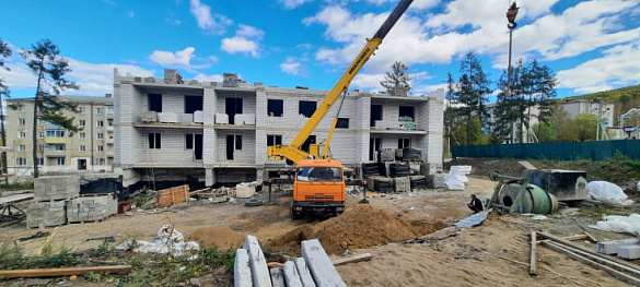 В городе Сковородино Амурской области в 2022 году планируется сдать в эксплуатацию два многоквартирных дома, в которые из аварийного жилья переедут 54 семьи