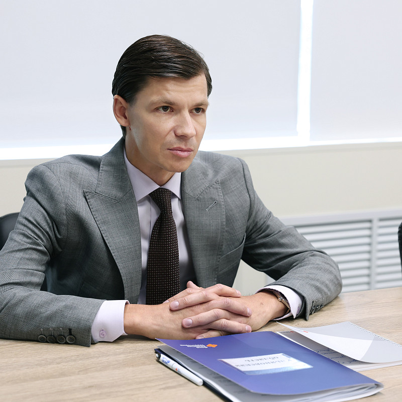 Василий Купызин провел встречу с губернатором Ульяновской области Алексеем Русских 