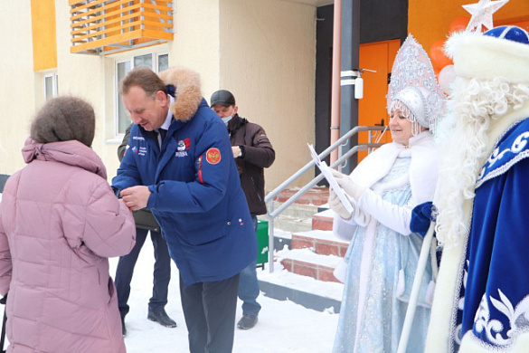 В городском округе Зарайске Московской области более 30 человек получили ключи от новых квартир по программе переселения граждан из аварийного жилищного фонда