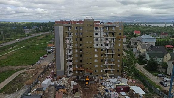 В городе Архангельске в рамках нацпроекта «Жилье и городская среда» продолжается строительство двух многоквартирных домов, в которые из аварийного жилья переедут 629 человек