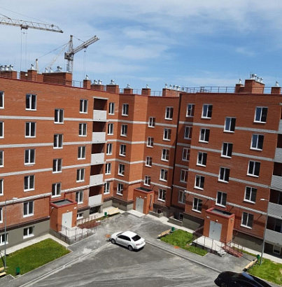 В городе Волгограде и рабочем поселке Средняя Ахтуба Волгоградской области ведется приобретение порядка 300 квартир для переселения граждан из аварийных домов 