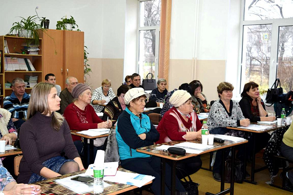 В городе Уссурийске Приморского края проводится информационно-разъяснительная работа с гражданами по актуальным вопросам управления многоквартирными домами