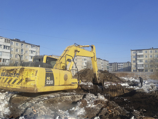 В городе Ачинске Красноярского края строятся два многоквартирных дома, в которые из аварийного жилья планируется переселить 320 человек 