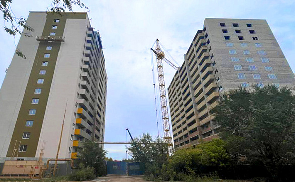 В городе Самаре ведется строительство двух 16-этажных домов, в которые из аварийного жилья переедут 215 семей