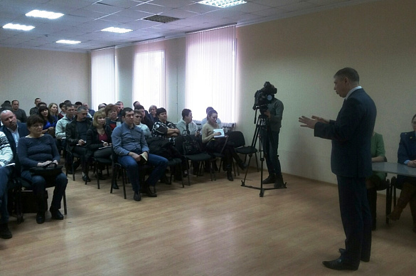 В городе Астрахани проводится разъяснительная работа с гражданами по актуальным вопросам ЖКХ