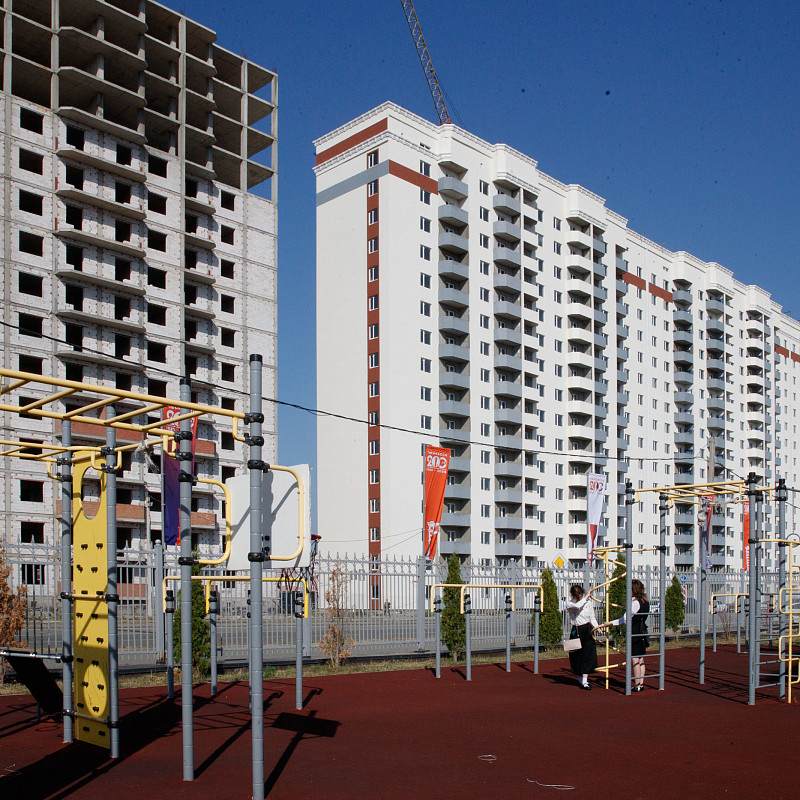 Более 1,1 млн кв. м жилья ввели в Северо-Кавказском федеральном округе с 2021 года благодаря инфраструктурным кредитам