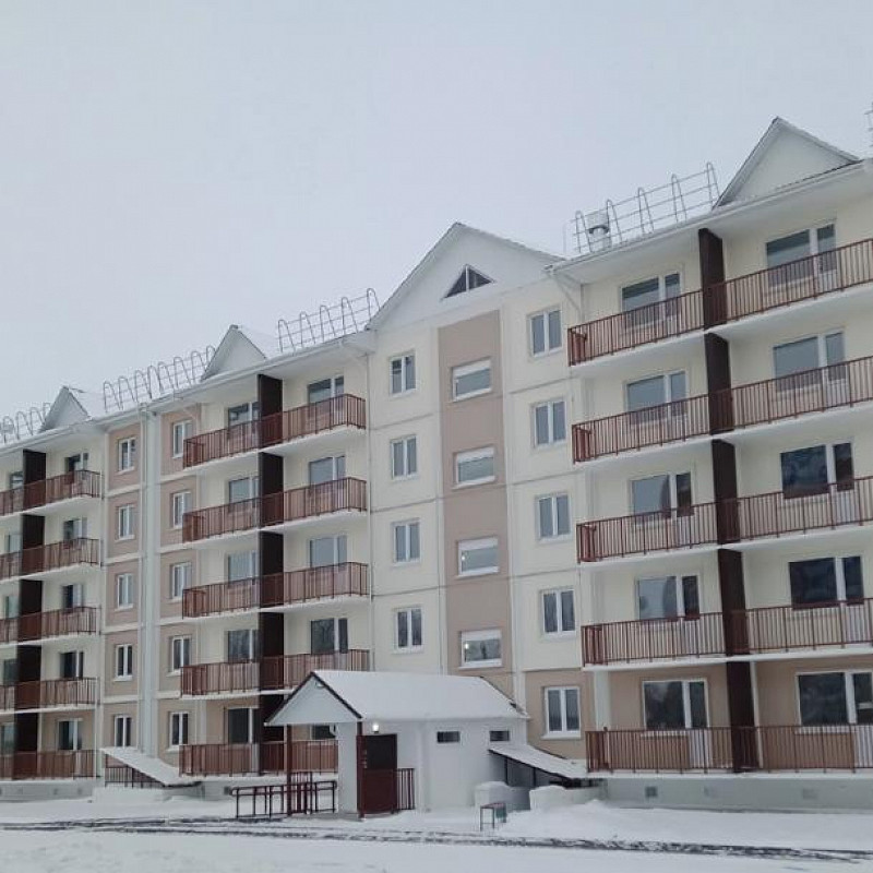 167 переселенцев из аварийного жилья в Красноярском крае получили ключи от новых квартир