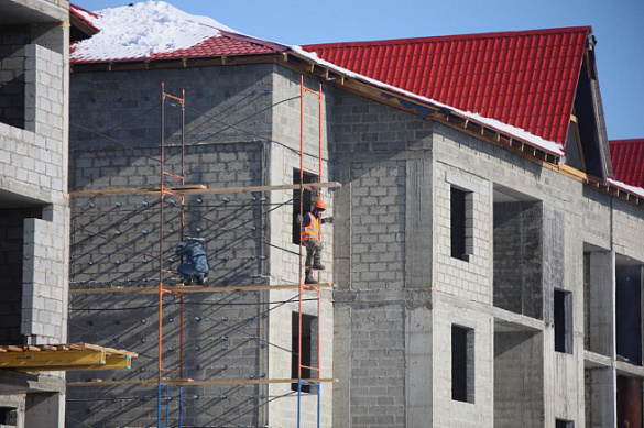 В селе Бердигестях Республики Саха (Якутия) ведется строительство нового квартала по программе переселения граждан из аварийного жилья, в который переедут 730 человек