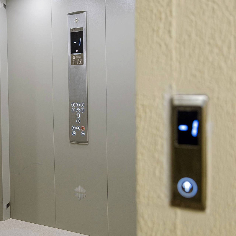 Семь регионов направили на замену лифтов средства в рамках списания бюджетных кредитов