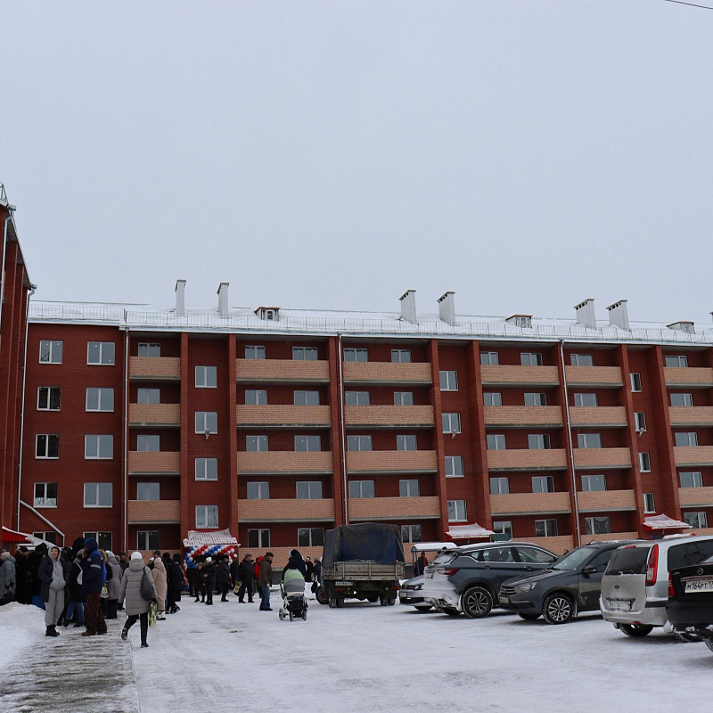 422 жителя аварийных домов в Еманжелинске Челябинской области встретили 2023 год в новых квартирах 