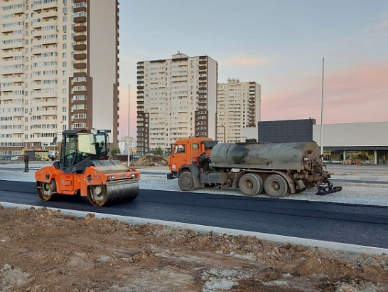 В городе Тюмени с привлечением средств инфраструктурного бюджетного кредита реализуется проект по строительству улицы и дороги жилого района протяженностью 2,3 км 