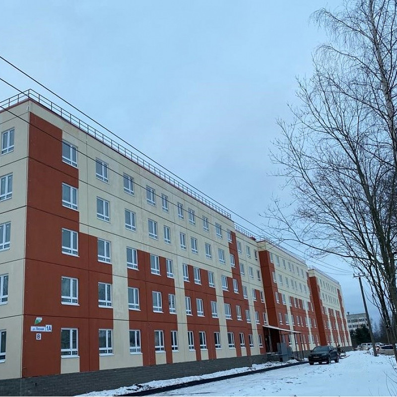 В Лесколово Ленинградской области ввели в эксплуатацию дом для переселения из аварийного жилья 114 семей
