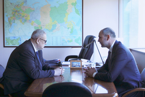 Генеральный директор ППК «Фонд развития территорий» Константин Цицин провел рабочую встречу с губернатором Оренбургской области Денисом Паслером