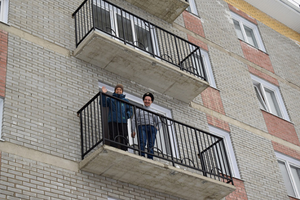 В городе Боготоле Красноярского края в рамках национального проекта «Жилье и городская среда» 85 семей получили ключи от новых квартир