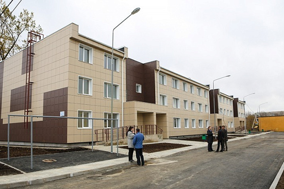 В городе Владивостоке Приморского края из аварийного жилья переедут 43 семьи