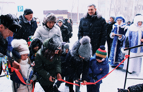 В городе Свободном Амурской области вручили ключи от новых квартир 227 гражданам, ранее проживавшим в аварийном жилье