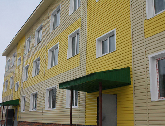 В городе Орске Оренбургской области в 2021 году в рамках нацпроекта «Жилье и городская среда» планируется расселить 17 аварийных домов 