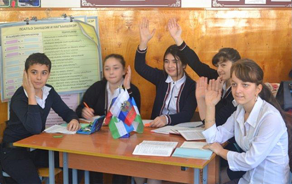 В  Баксанском муниципальном районе Кабардино-Балкарской Республики  прошел обучающий открытый урок-семинар на основе социальной интерактивной игры по энергосбережению «ЖЭКА»