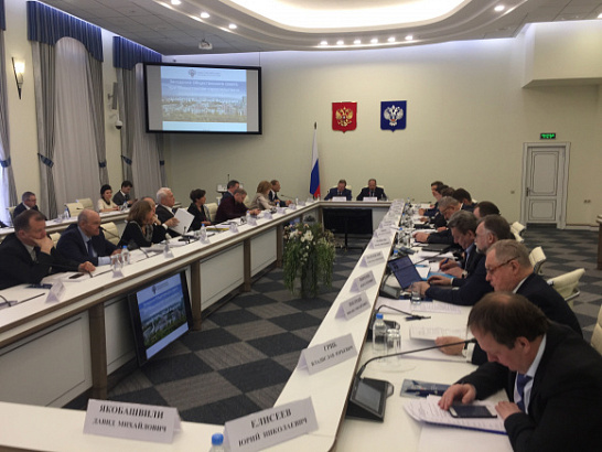Председатель наблюдательного совета Фонда содействия реформированию ЖКХ Сергей Степашин провел заседание президиума Общественного совета при Министерстве строительства и жилищно-коммунального хозяйства РФ