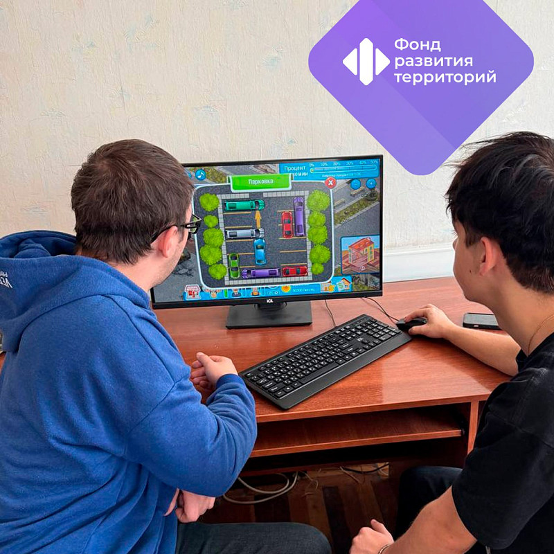 ФРТ провел профориентационный урок для студентов-первокурсников из ДНР