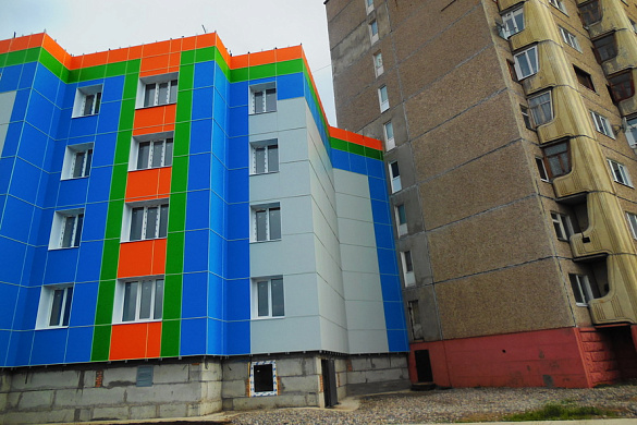 В Мурманской области продолжается реализация программы переселения граждан из аварийного жилищного фонда