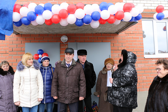 В городе Орске Оренбургской области 63 семьи получили ключи от новых квартир в рамках реализации программы по переселению граждан из аварийного жилищного фонда